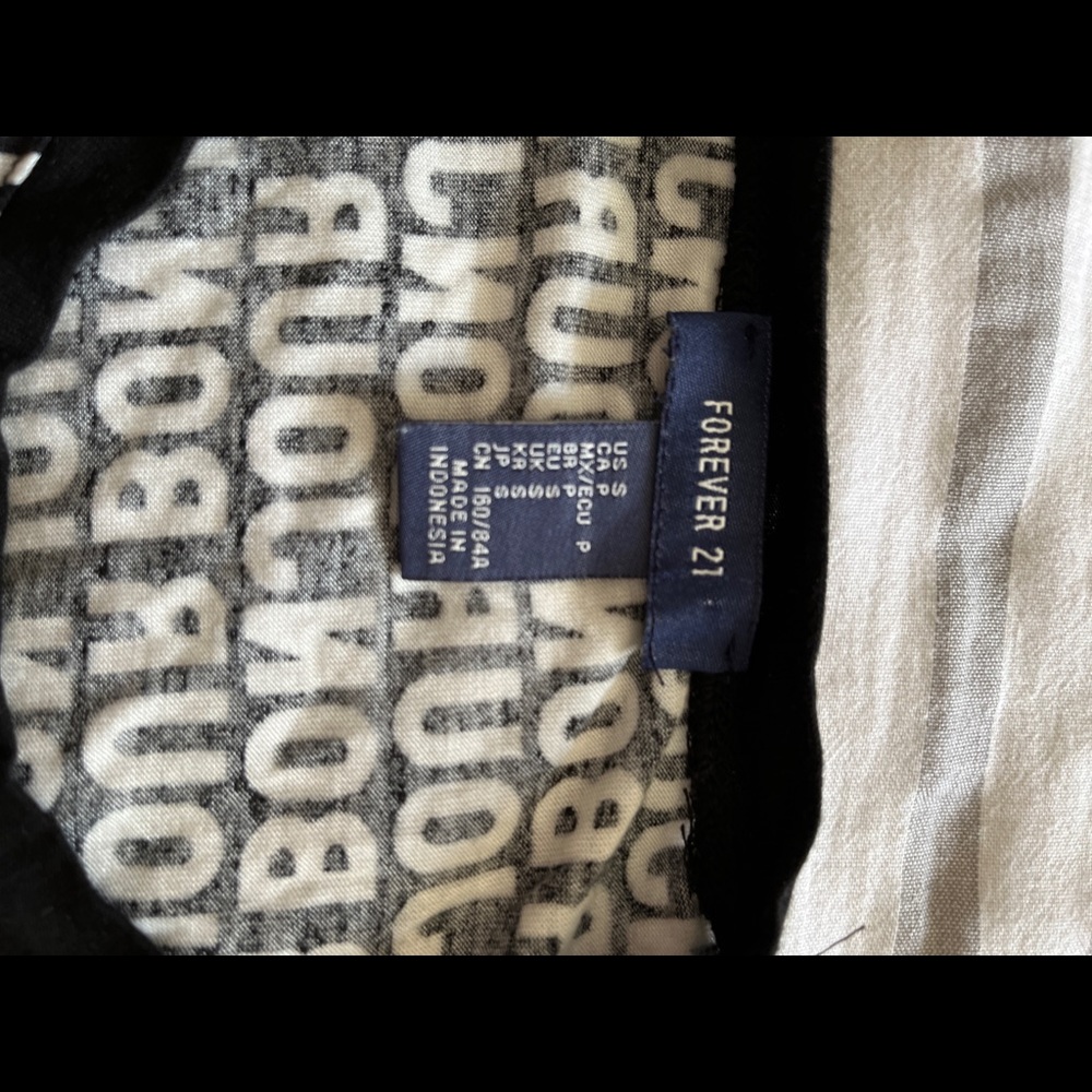 Forever 21 Bonjour Top SZ S - Picture 3 of 3